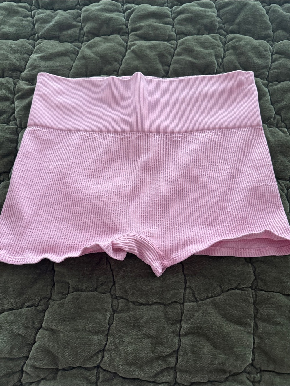 Colsie High-Waist Pink Women's Ribbed stretch Shorts in XL